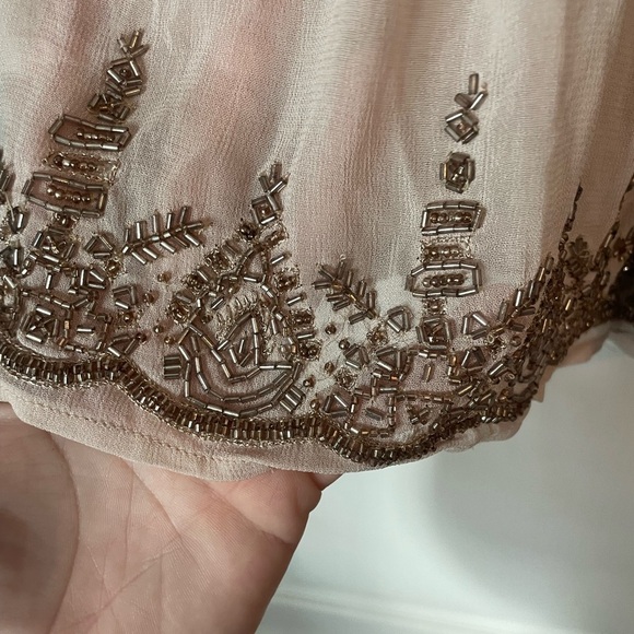 Anthropology Maeve Embroidered Beaded Tan Cruise Shorts Size XS - Picture 4 of 5